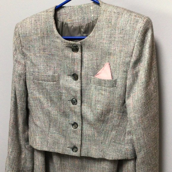 Dresses & Skirts - Vintage Grey/Black Tweed Jacket/Skirt Suit with pastel color flecks